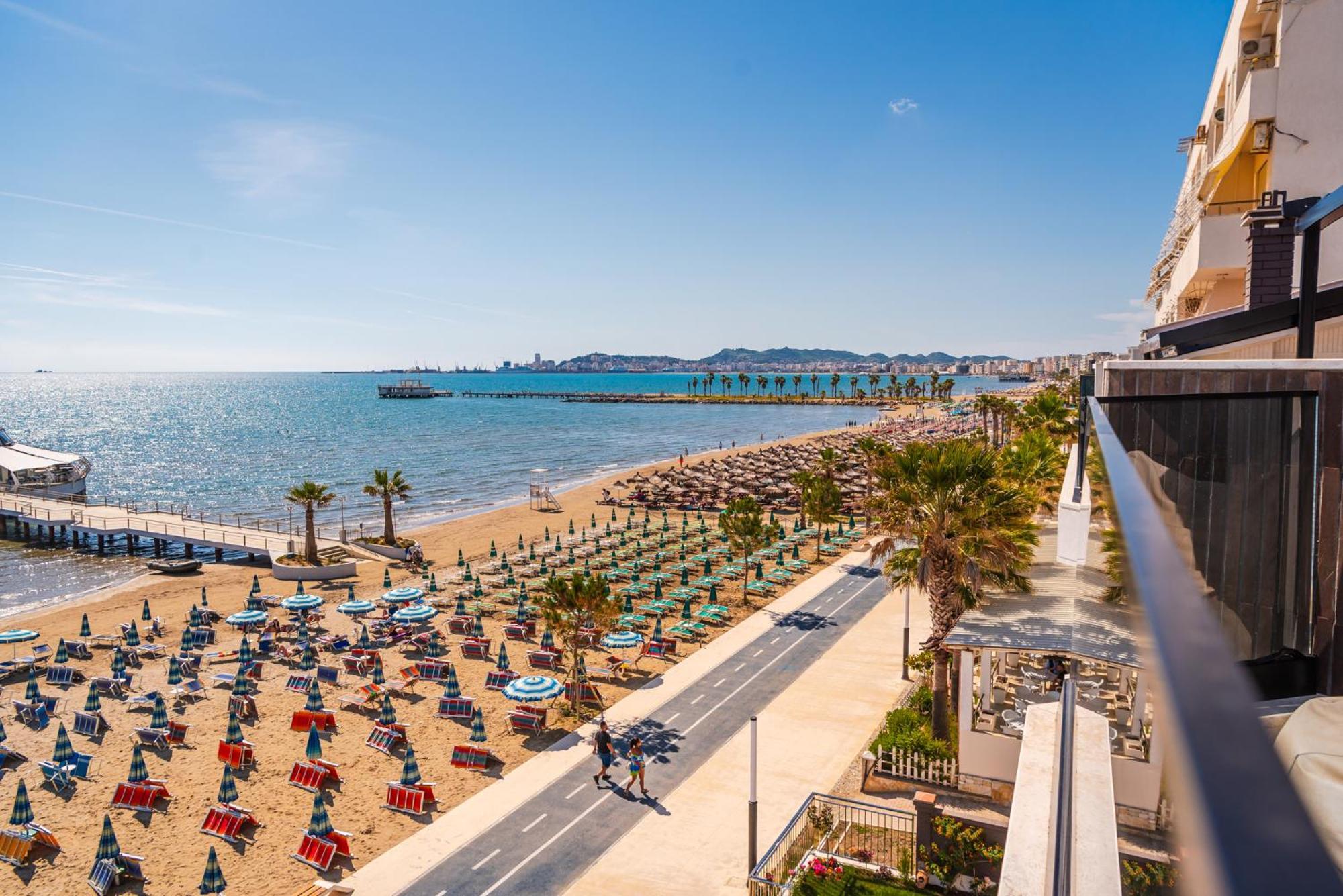 Sea View Apartments Eldo Durrës Zimmer foto